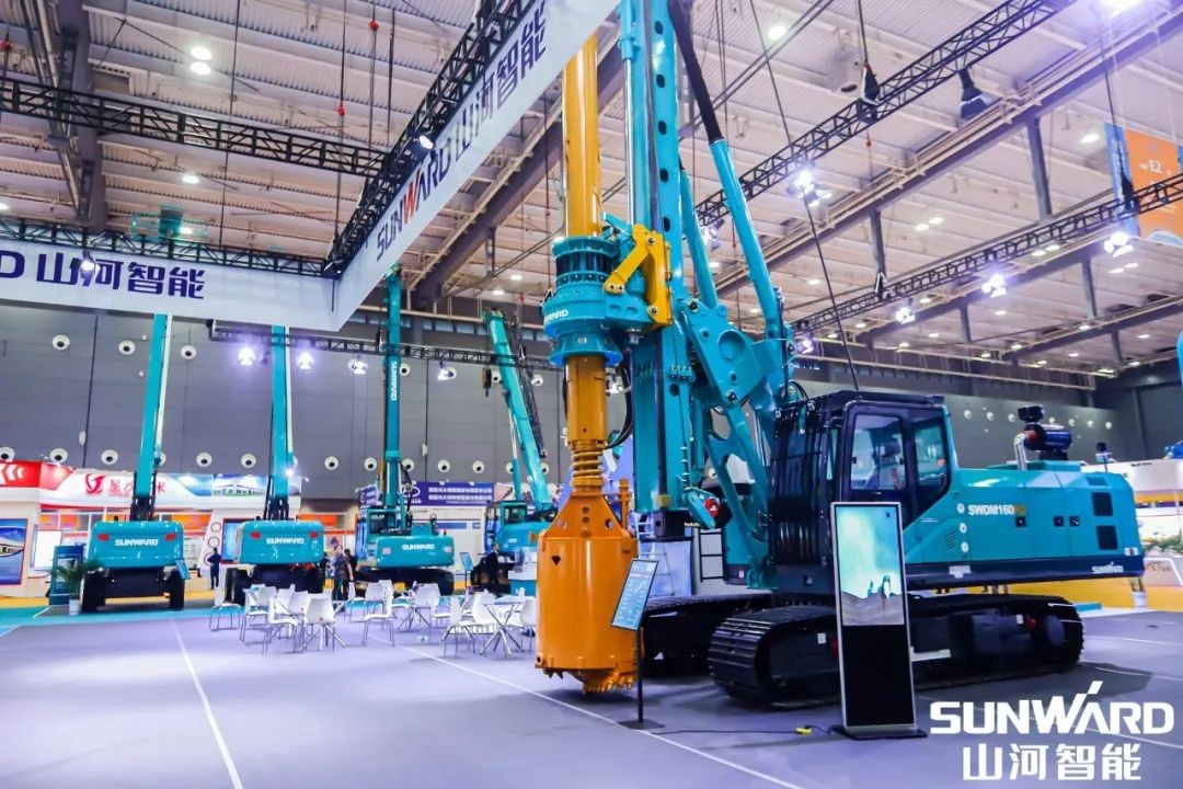 “山河绿”亮相长沙国际工程机械展,50余款产品尽显山河智能创新实力