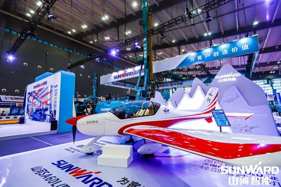 “山河绿”亮相长沙国际工程机械展,50余款产品尽显山河智能创新实力