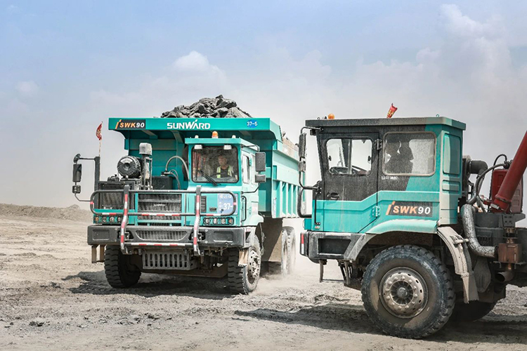 图集 | 征战矿山!山河智能绿色矿山成套装备“大将”云集