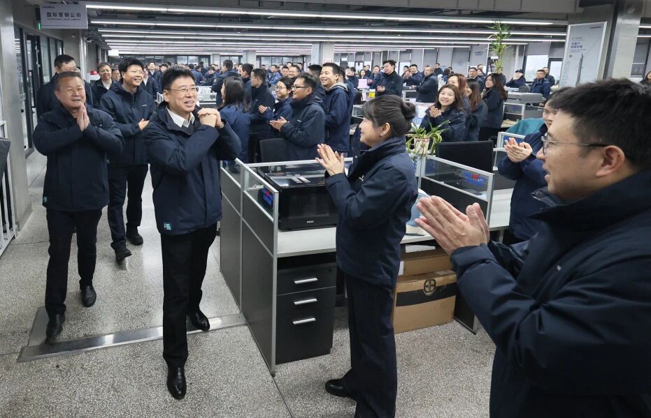 一马当先 开工大吉 | 山河智能举行丙午新年开门红活动